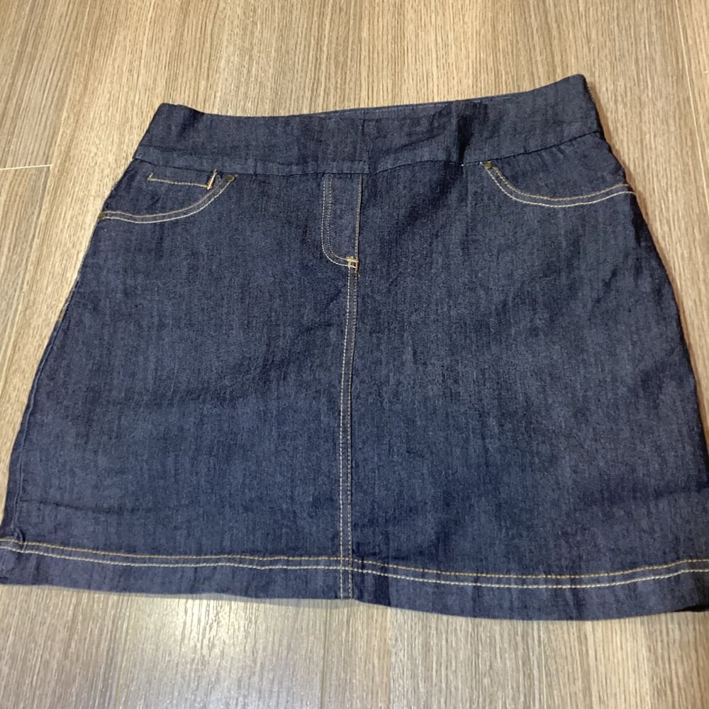 Reitmans Women’s‎ Dark Blue Mini Skirt – Size 7